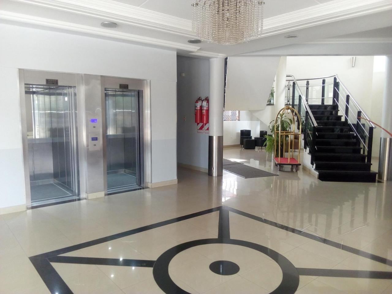 Hotel Le Park San Miguel de Tucuman Exterior photo